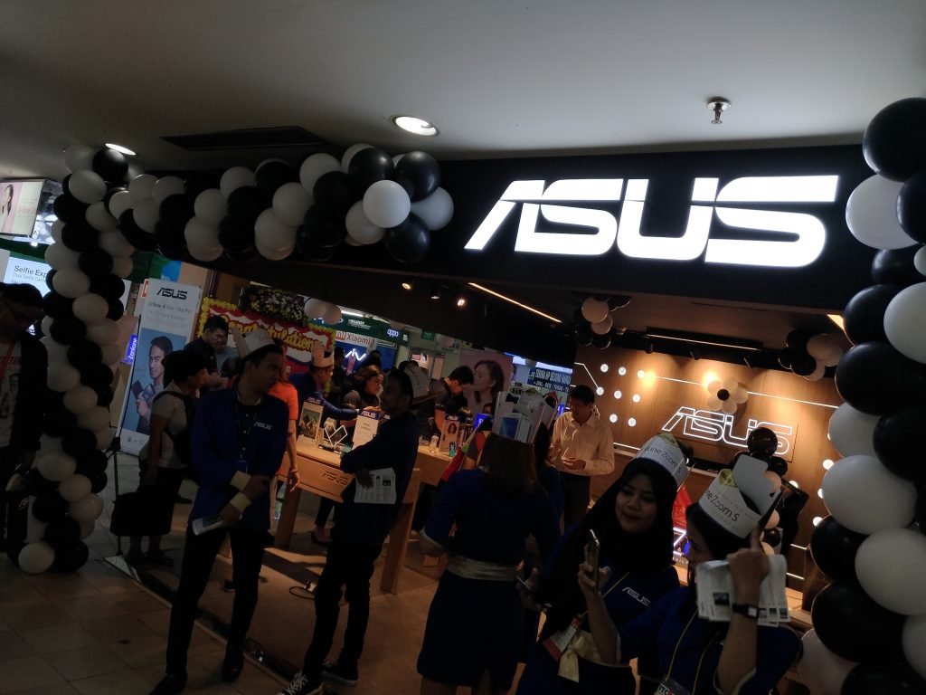 Makin Dekat Konsumen, Asus Exclusive Store Resmi Dibuka di ITC Cempaka