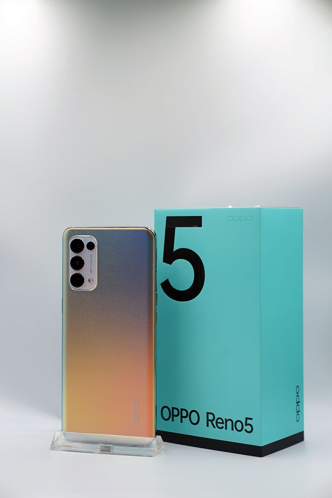 Oppo Reno 5 Фото