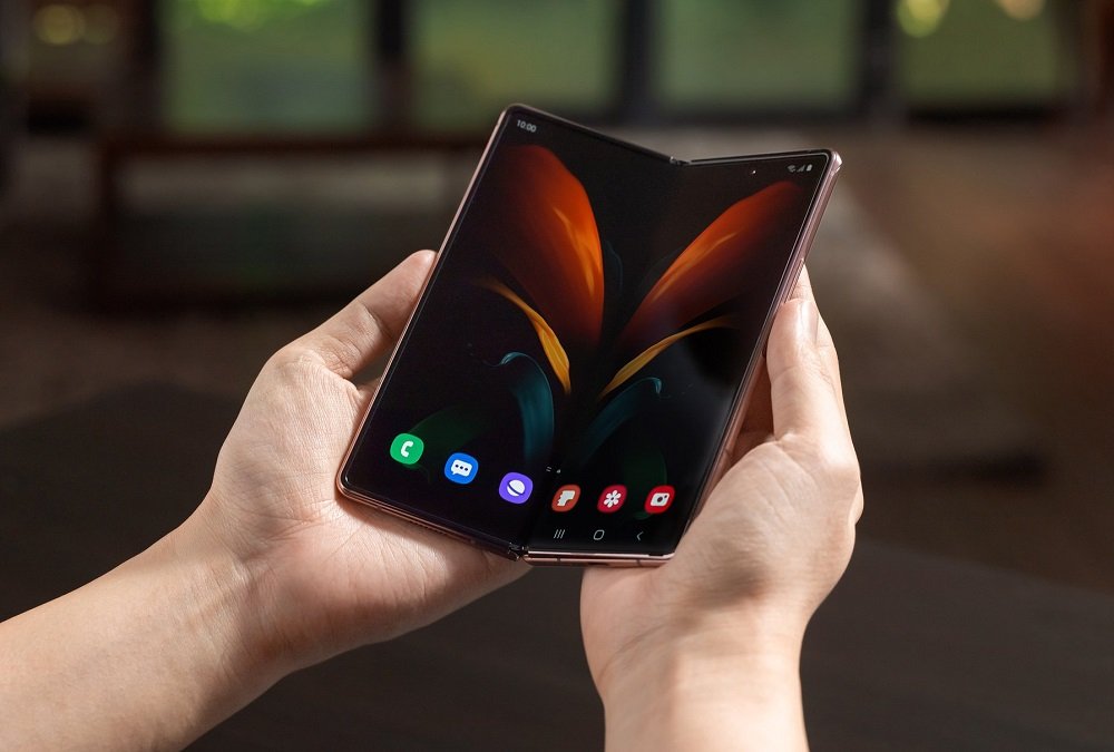 Ponsel Lipat Pixel disebut mirip dengan Galaxy Z Fold