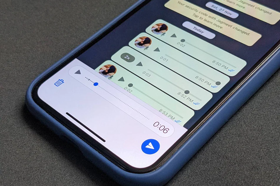 whatsapp preview voice message