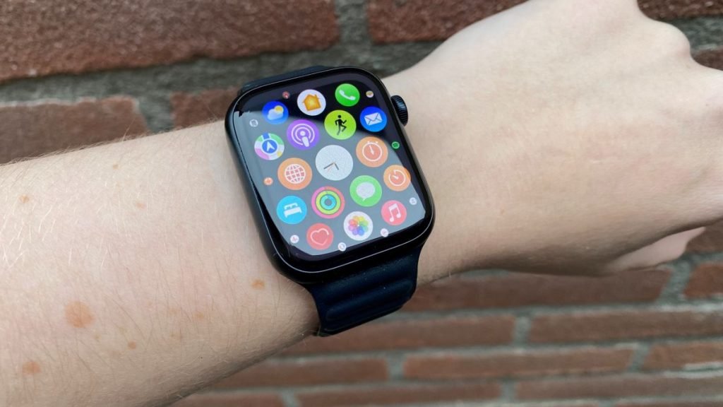 Cara Mengatasi Apple Watch Menjadi Sangat Panas Saat Dicas Cara Hapus Aplikasi di Apple Watch: Bisa dari Watch dan iPhone - Unbox.id