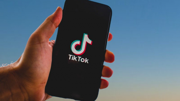 Tik tok