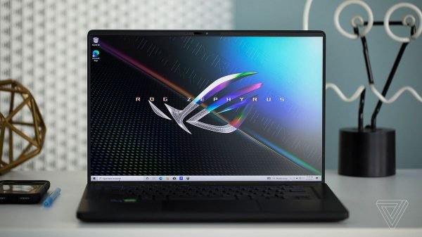 ASUS ROG Zephyrus M16 (sumber: theverge.com)