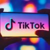 TikTok Luncurkan AI Green Screen Dapat Ubah Teks Jadi Gambar (sumber: nylon.com)