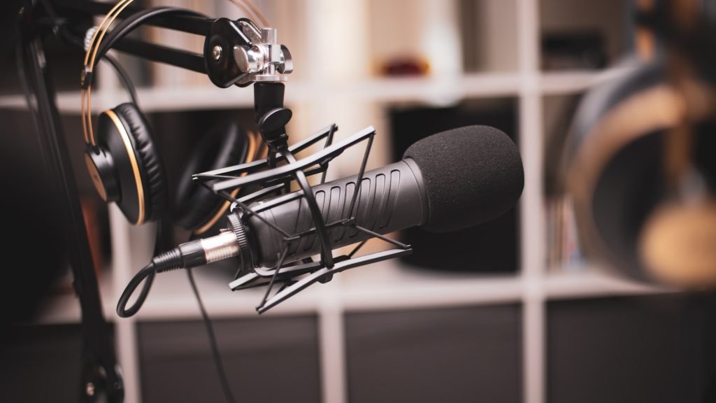 Inilah Rekomendasi Condenser Microphone Yang Bagus Unbox.id