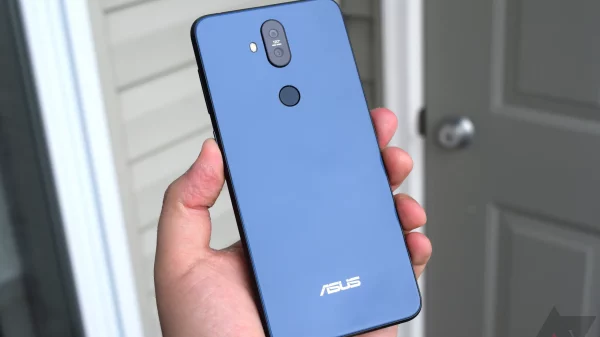 Asus Zenfone 5Q_1