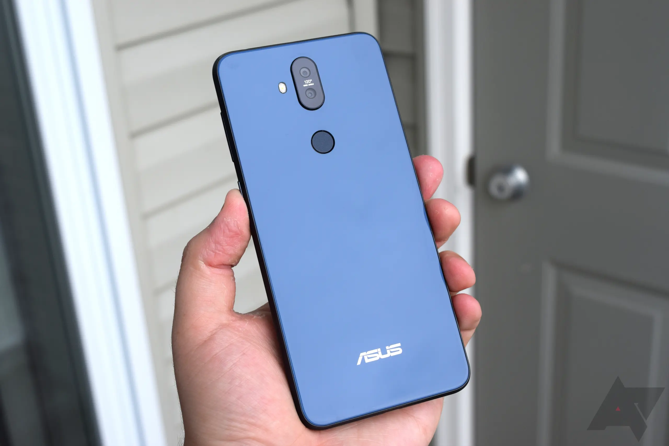 Asus Zenfone 5Q_1