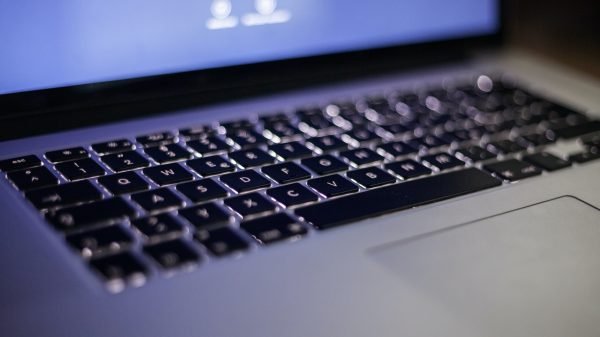 6 Cara Nonaktifkan Lampu Keyboard di MacBook (sumber: idownloadblog.com)