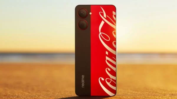 Realme 10 Pro 5G Coca Cola Edition_1realme