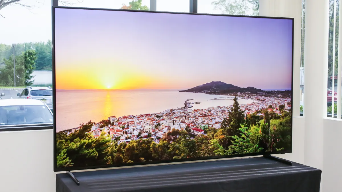 8K Resolution TVs_1tv