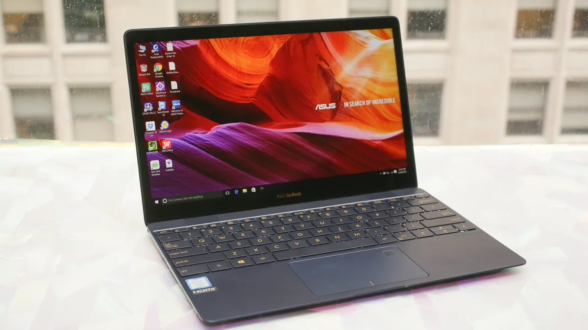 Asus Zenbook 3_1a