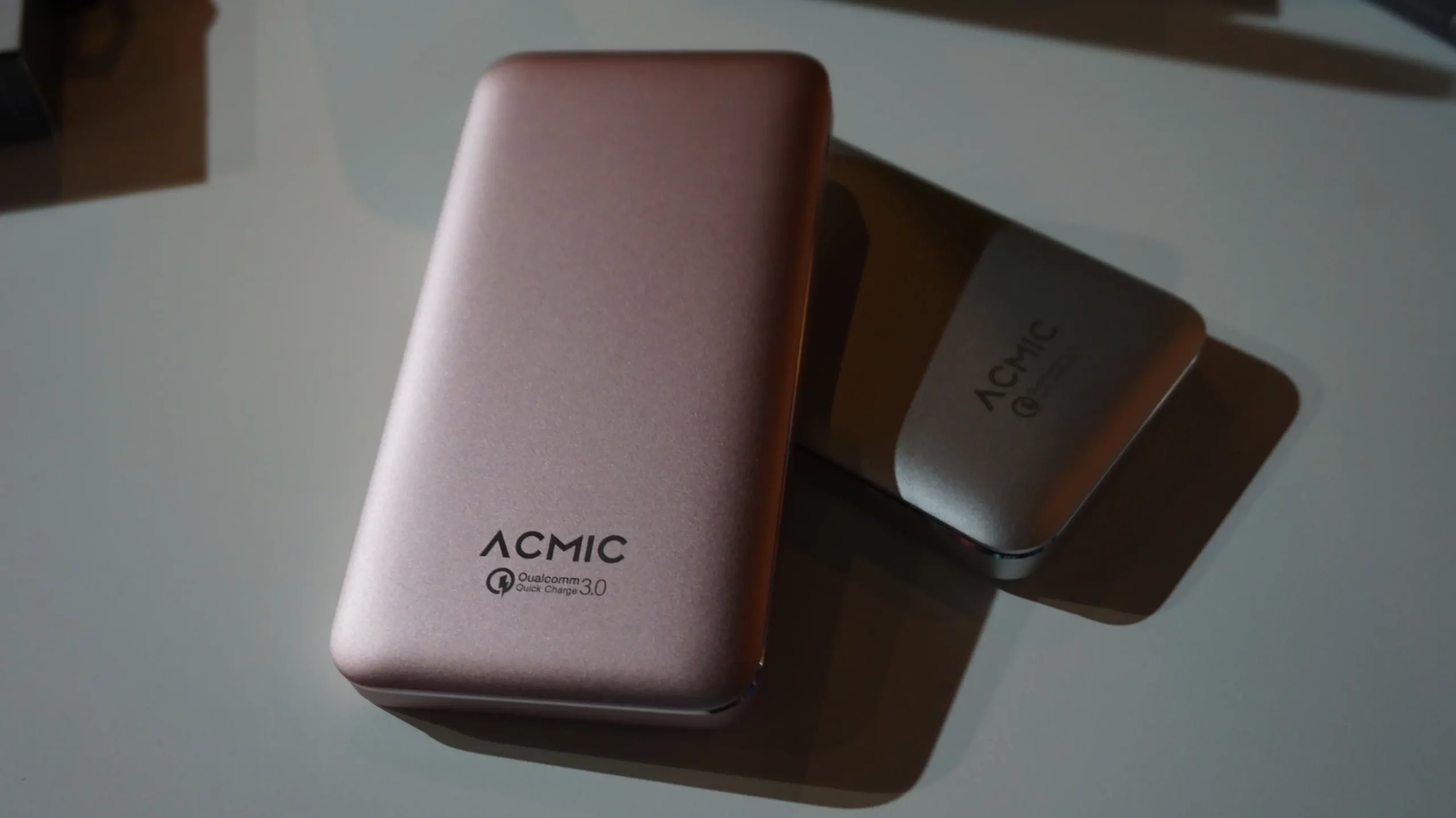 Power Bank ACMIC_1a