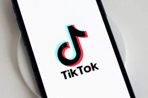 Platform Aplikasi TikTok_3c