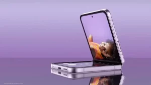 Samsung Galaxy Z Flip5_2b