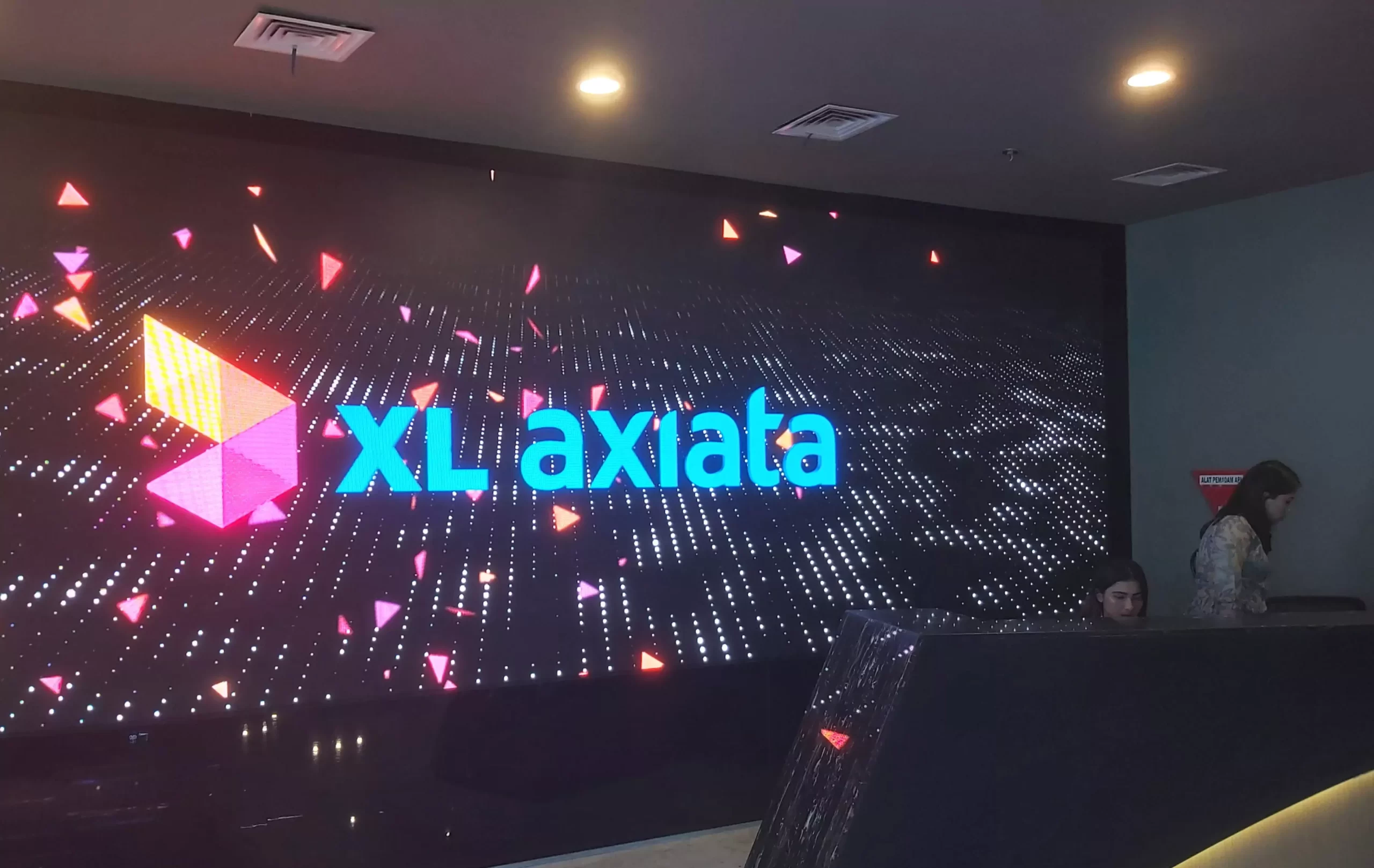 XL Axiata_1a