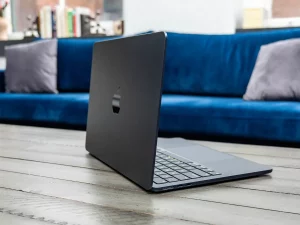 MacBook Air M3_2b
