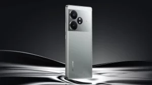 Realme GT 6_2b