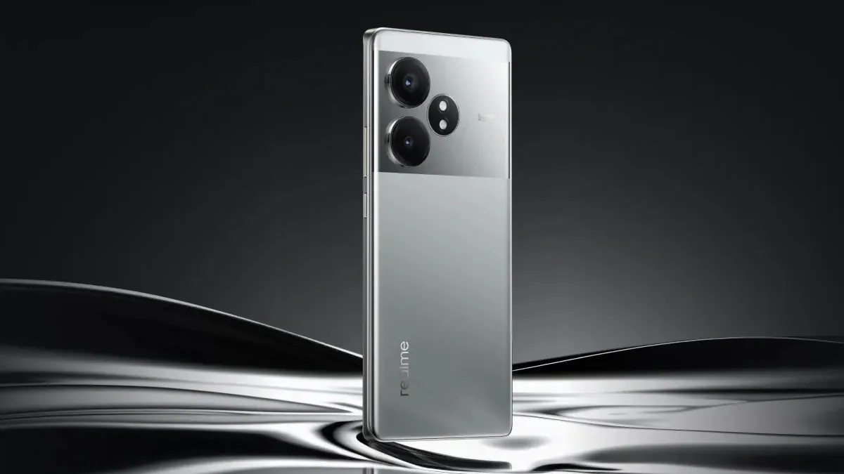 Realme GT 6_2b