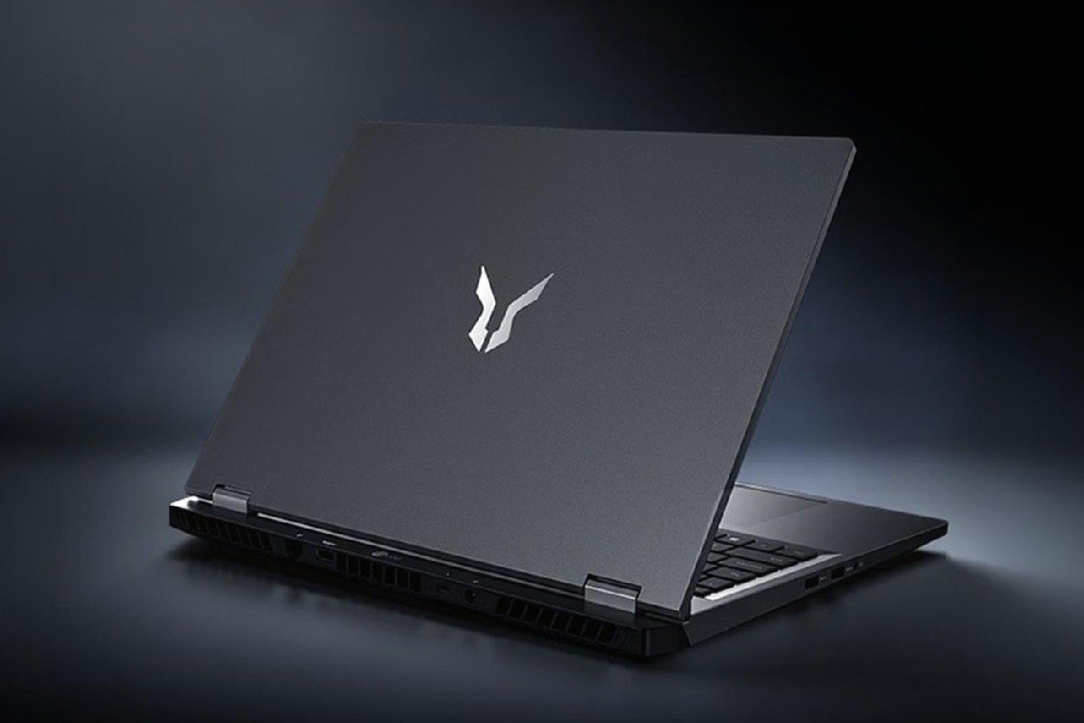 Lenovo Lecoo Bellator 7000