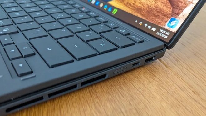 port asus Zenbook Duo 2026