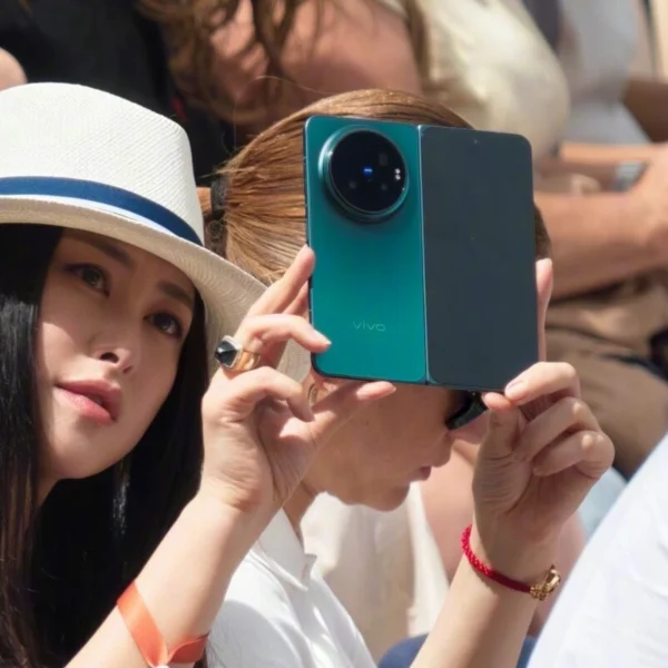 Bocoran Vivo X Fold 6